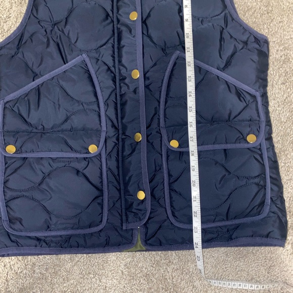 J.Crew Quilted Excursion Vest - Picture 4 of 6